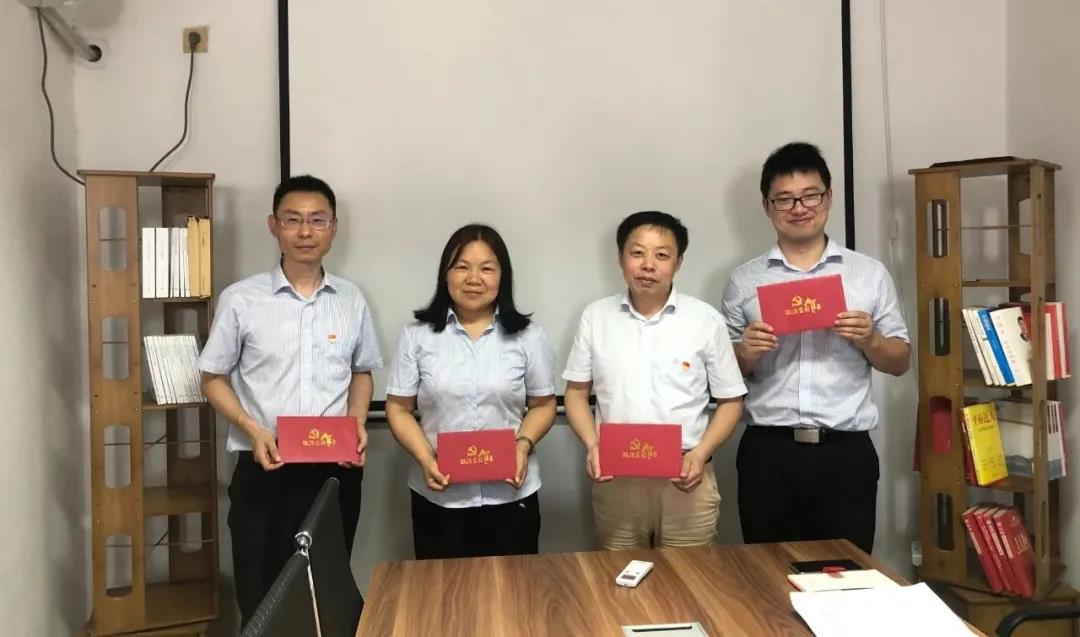 微信图片_20200918120931.jpg 微信图片_20200918120931.jpg